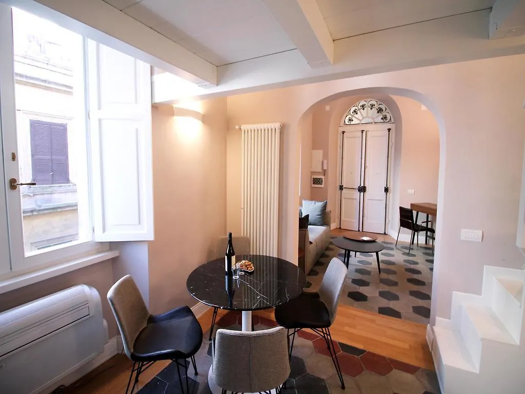 Colosseo Topnotch Apartment Rom