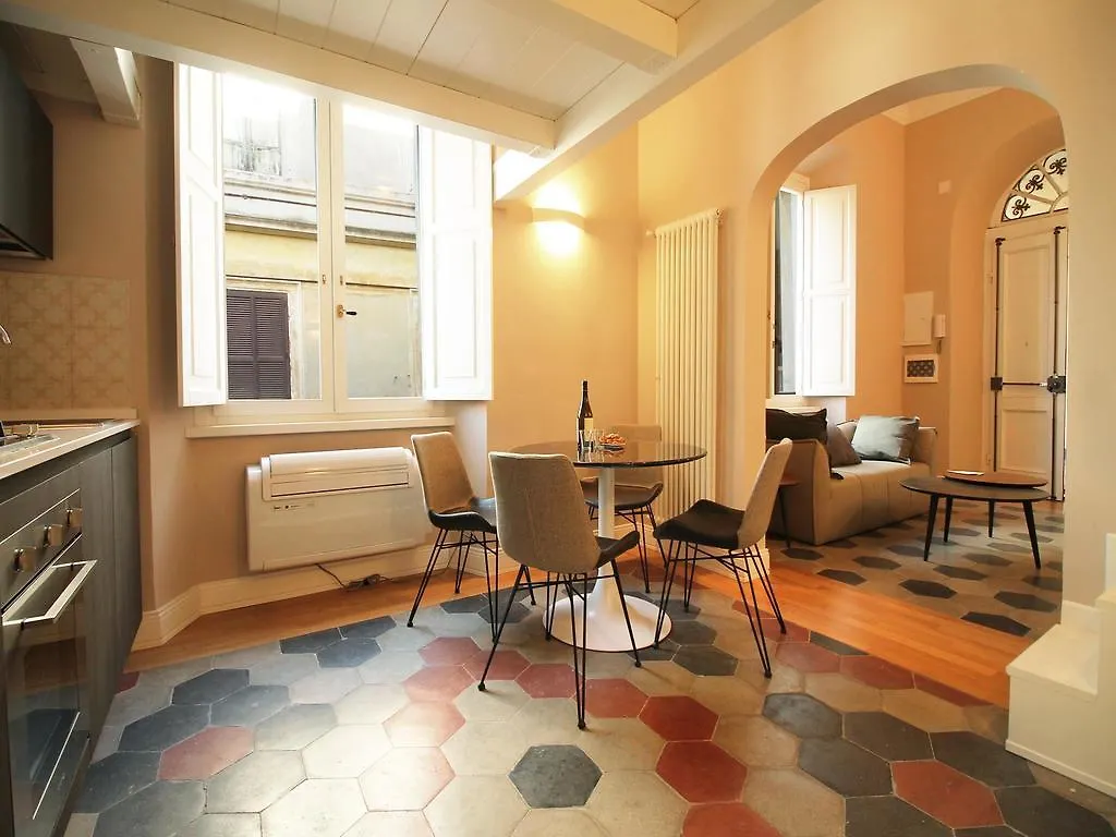 Colosseo Topnotch Apartment Rom 0*,